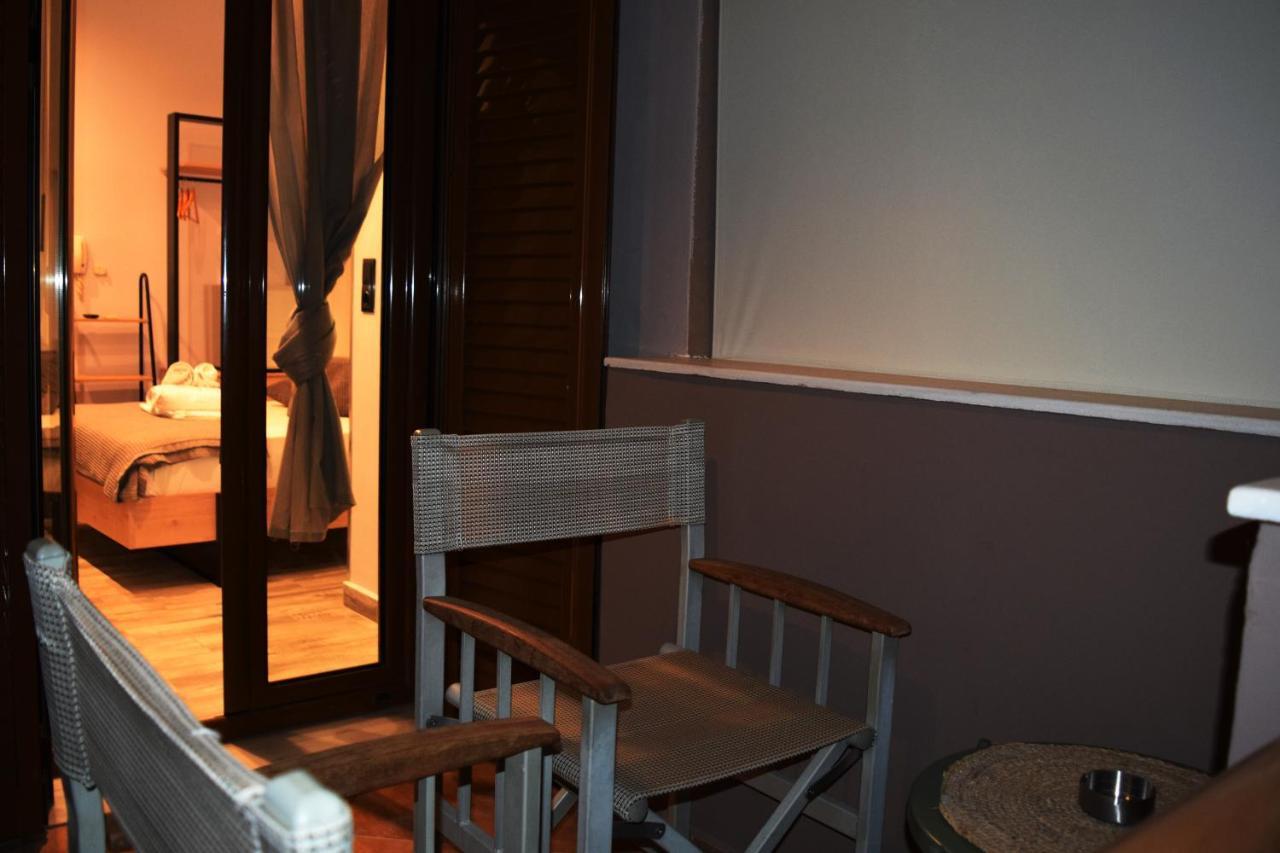 Oihalia'S Petit Double Room Avlonarion Exterior photo